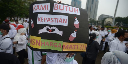 Ratusan Nakes Honorer Demo di Patung Kuda: ASN Harga Mati