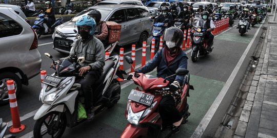 Penerapan Jalur Khusus Sepeda Belum Efektif