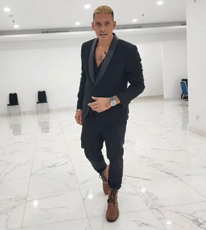 laporkan billy syahputra ke polisi ini sederet fakta robby shine