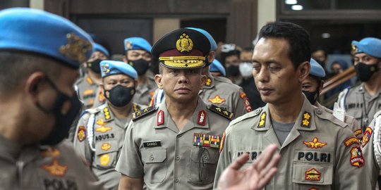 Polri Serahkan Dokumen Petikan Pemecatan ke Ferdy Sambo