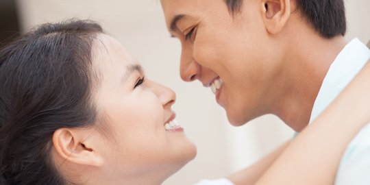 Tebak Gombal Romantis untuk Pacar, Lucu dan Menghibur