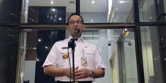 Anies Bawakan Puisi WR Rendra di TIM: Rakyat adalah Sumber Kedaulatan