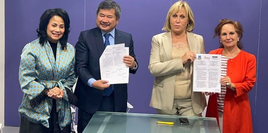 Bikin Bangga, Bupati Sebut Industri Kulit Asli Garut Kini Mulai Diakui Dunia