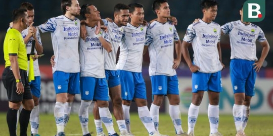 BRI Liga 1: Persib Wajib Kalahkan Persija, Bonus dari Umuh Muchtar Menanti