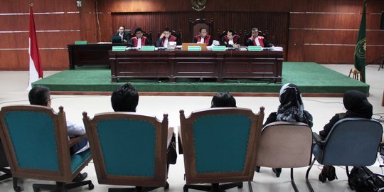 Kasus Suap Dana Pemulihan Covid, Eks Dirjen Kemendagri Jalani Sidang Vonis Hari Ini