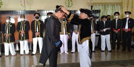 Presiden Jokowi Diberi Gelar Pangeran Bangsawan oleh Sultan Ternate