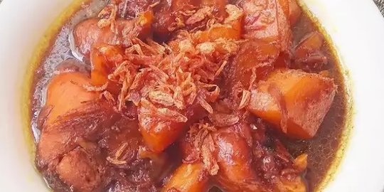 Resep Semur Ayam Ala Rumahan Nikmat, Mudah Banget Dipraktikkan