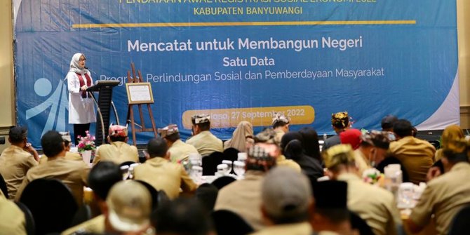 Dukung Regsosek 2022, Bupati Ipuk: Ini Acuan Pemberdayaan Ke Depan ...