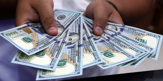 Nilai Tukar Rupiah Melemah Terhadap Dolar