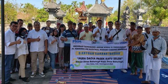 PNM Salurkan Bantuan Sarana Ibadah di Bali