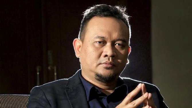 ilustrasi cak lontong