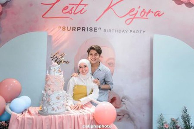 6 potret mesra lesty kejora dan rizky billar bucin abis buat netizen baper
