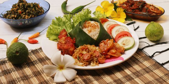 Resep Nasi Uduk Magic Com yang Lezat dan Mudah Dibuat