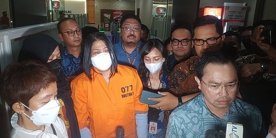 Pakai Baju Tahanan, Putri Candrawathi: Saya Ikhlas Diperlakukan Seperti ini