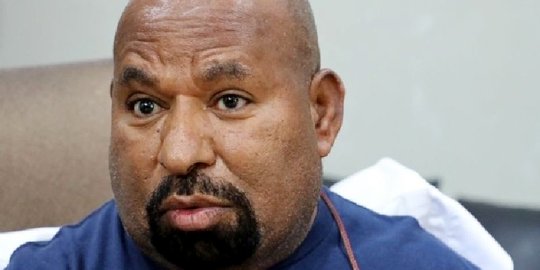 Mantan Petinggi OPM Serukan Gubernur Lukas Enembe Patuhi Hukum