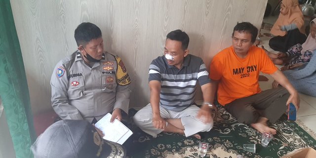 Warga Gunungputri Dibacok Orang Tak Dikenal
