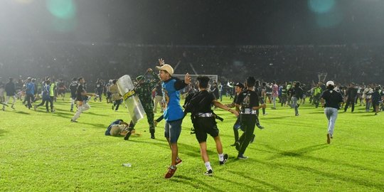 Polri Catat 323 Orang Luka-Luka dalam Tragedi Stadion Kanjuruhan