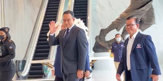 Anies Baswedan Tiba di Kantor NasDem, Siap-Siap Diumumkan jadi Capres?