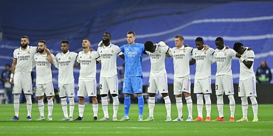 Momen Real Madrid Mengheningkan Cipta untuk Korban Tragedi Kanjuruhan