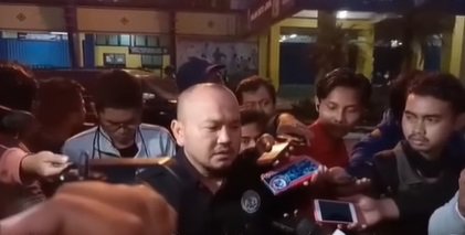 ditanya soal sanksi akibat kericuhan kanjuruhan jawaban manajer arema fc luar biasa