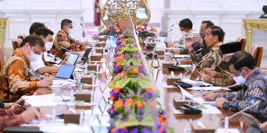 Jelang Puncak KTT G20, Jokowi Panggil Menteri Bahas Masalah Ukraina
