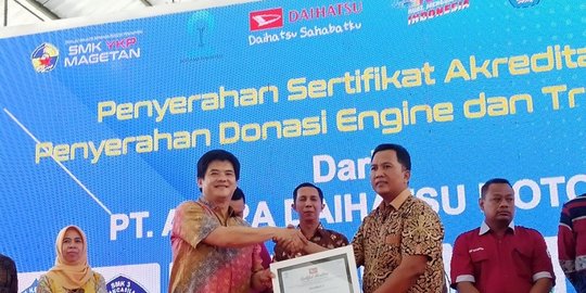 Donasikan Mesin dan Transmisi, Daihatsu Dukung Pendidikan Vokasi di Indonesia