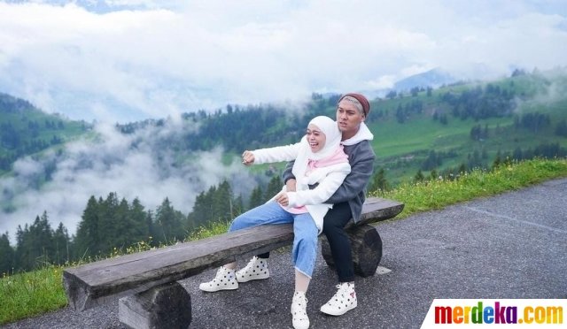 momen super romantis nan manis rizky billar dan lesti kejora
