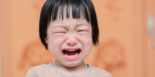 Penyebab Anak Sering Menangis dan Mengamuk saat Tidur, Kenali Gejalanya