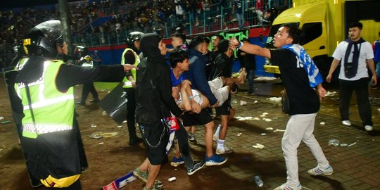 Kompolnas: Kapasitas Stadion Kanjuruhan 30 Ribu Penonton, Panpel Cetak Tiket Lebih