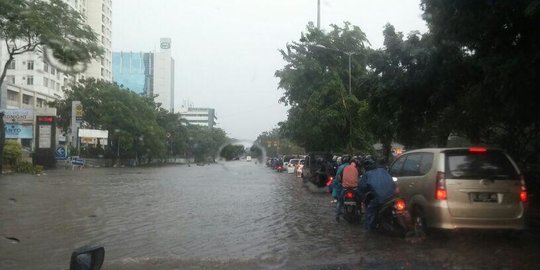 Ini Sebaran Titik Genangan Di Jakarta Usai Diguyur Hujan Deras ...