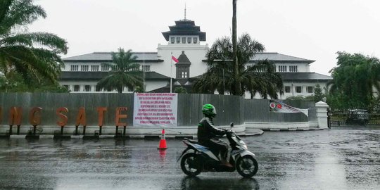 Bandung Diguyur Hujan, Ruangan di Gedung Sate Sempat Kebanjiran