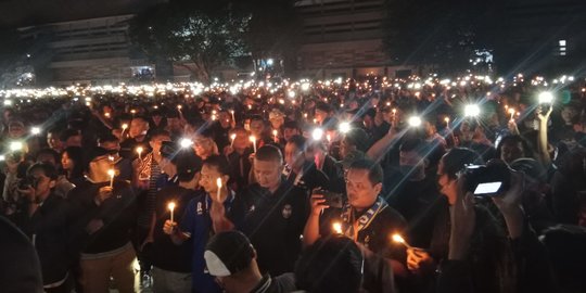 Ribuan Suporter di Yogyakarta Gelar Doa Bersama untuk Korban Tragedi Kanjuruhan