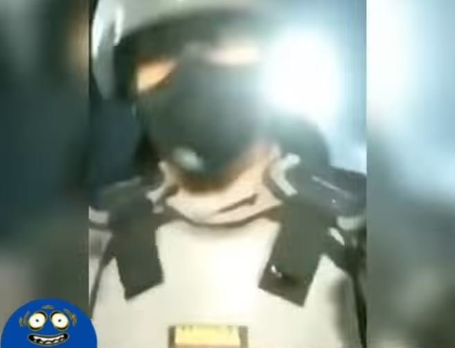 video aremania minta polisi tak pakai gas air mata