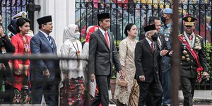 Presiden Jokowi Saksikan Parade Prajurit dan Alutsista di HUT TNI