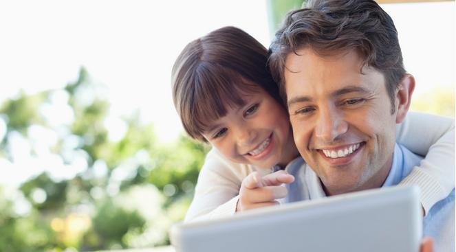 ilustrasi anak menggunakan tablet