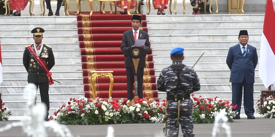 Kekompakan Jokowi dan Prabowo di HUT TNI ke-77