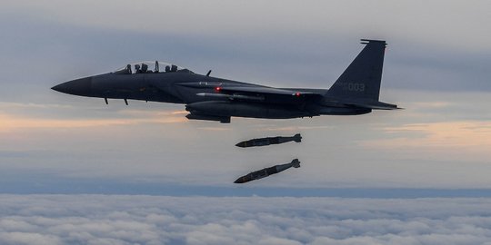 Aksi Jet Tempur Korsel dan AS Latihan Pengeboman