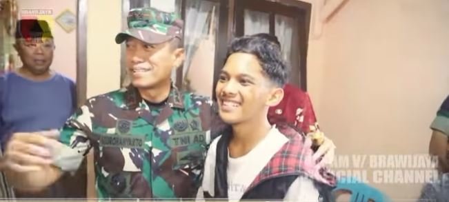 dari jadi tni hingga polisi tawaran tak terduga untuk para korban tragedi kanjuruhan