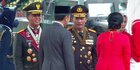 Begini Gestur Kapolri Listyo Sigit saat Tak Disalami Jokowi di HUT TNI ke-77