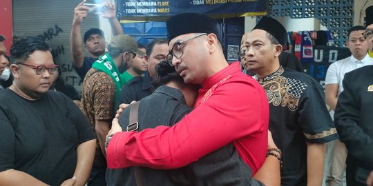 Psi Beri Santunan Korban Tragedi Stadion Kanjuruhan