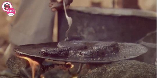 Makanan Ekstrem dari Afrika, Nyamuk Dibuat Burger, Kok Bisa?