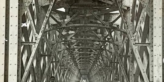 Potret Jembatan Cirahong Era 1926,Akses Lantai Ganda Kendaraan dan KA sampai Saat Ini