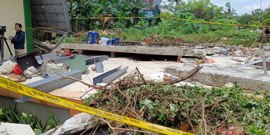 Puslabfor Dilibatkan Usut Penyebab Tembok Roboh di MTsN 19