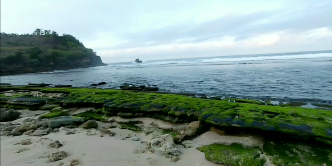 Tak Seseram Namanya, Intip Panorama Cantik Pantai Gondo Mayit di Kabupaten Blitar