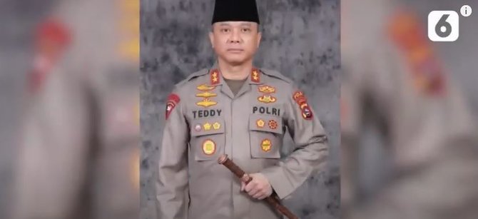 irjen teddy minahasa