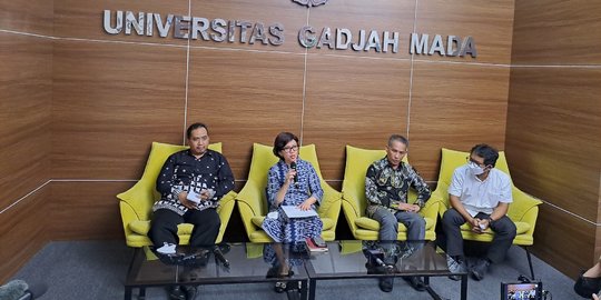 Rektor UGM Pastikan Ijazah Joko Widodo Asli