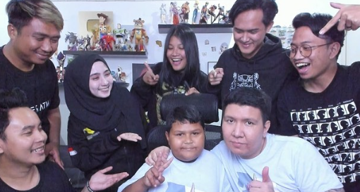 intip fakta wandah basudara youtuber yang kumpulkan ratusan juta untuk siswa slb