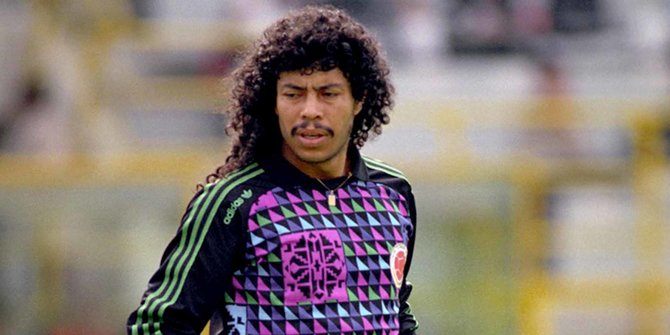 Piala Dunia: Rene Higuita, Kiper Nyentrik Terkenal Dengan "Tendangan ...