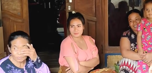 pesona wanita cantik di desa ini bikin salah fokus dikira gadis ternyata sudah janda