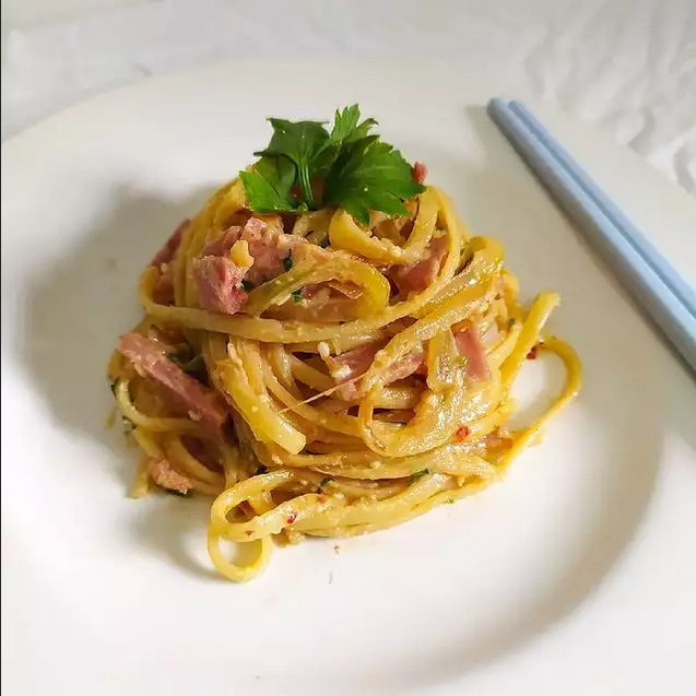 fettucine carbonara